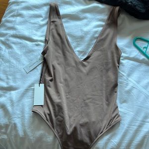 Aritzia Babaton bodysuit NWT